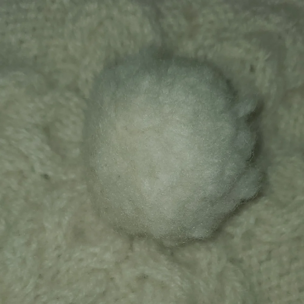 Vintage Ireland Made Cream Wool Cable Beret handknit Tam Hat Girls One Size